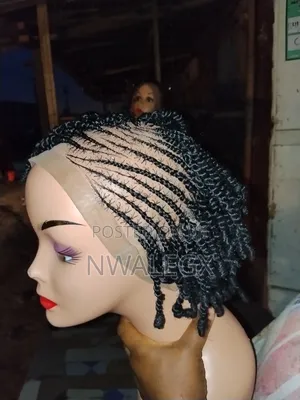 Wig - Stylist