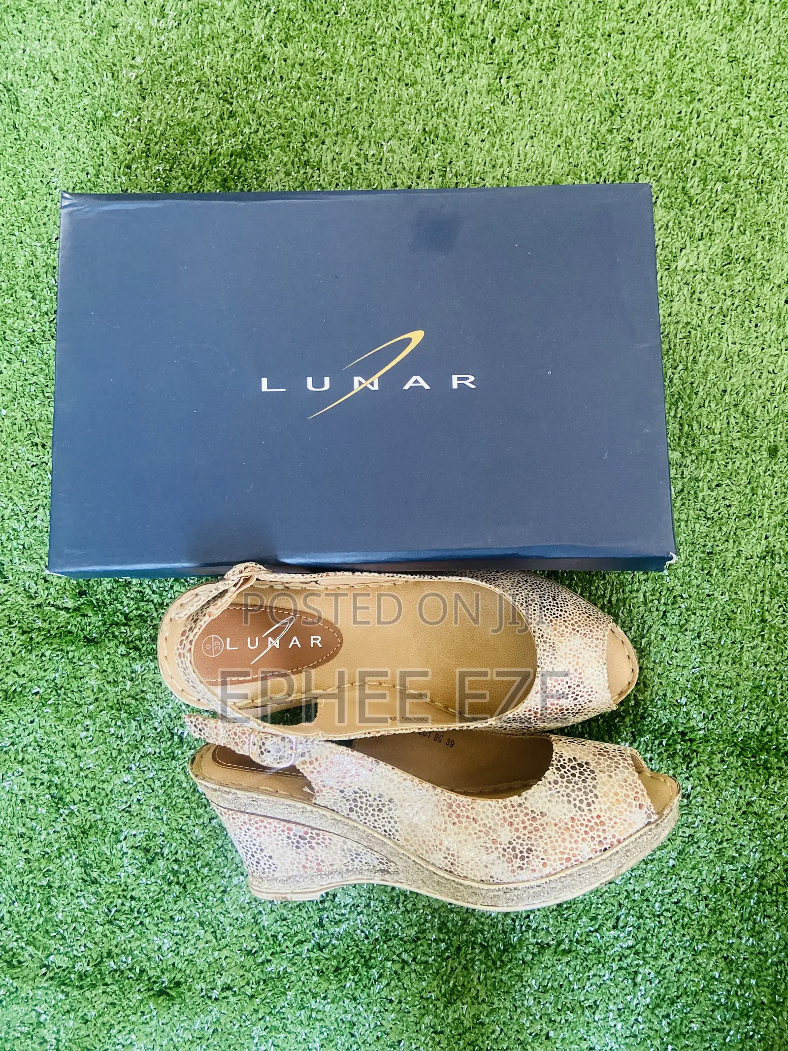 Ladies Wedge Sandals