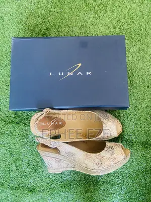 Ladies Wedge Sandals