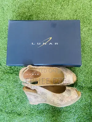 Ladies Wedge Sandals