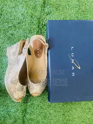Ladies Wedge Sandals