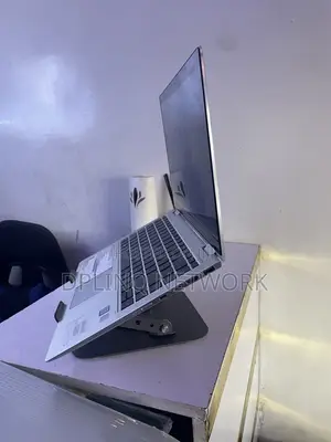 Laptop HP EliteBook x360 1040 G7 16GB Intel Core i7 SSD 256GB
