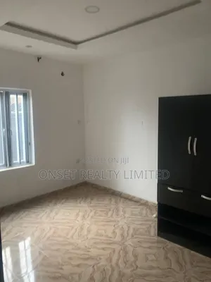 2bdrm Block of Flats in Bashorun Estate, Sangotedo for rent
