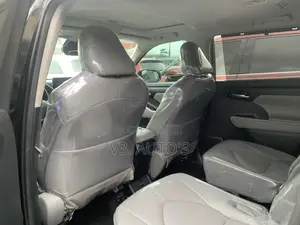 Toyota Highlander 2021 Black