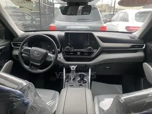 Toyota Highlander 2021 Black