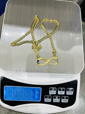 18krt Gold Infinity Necklace