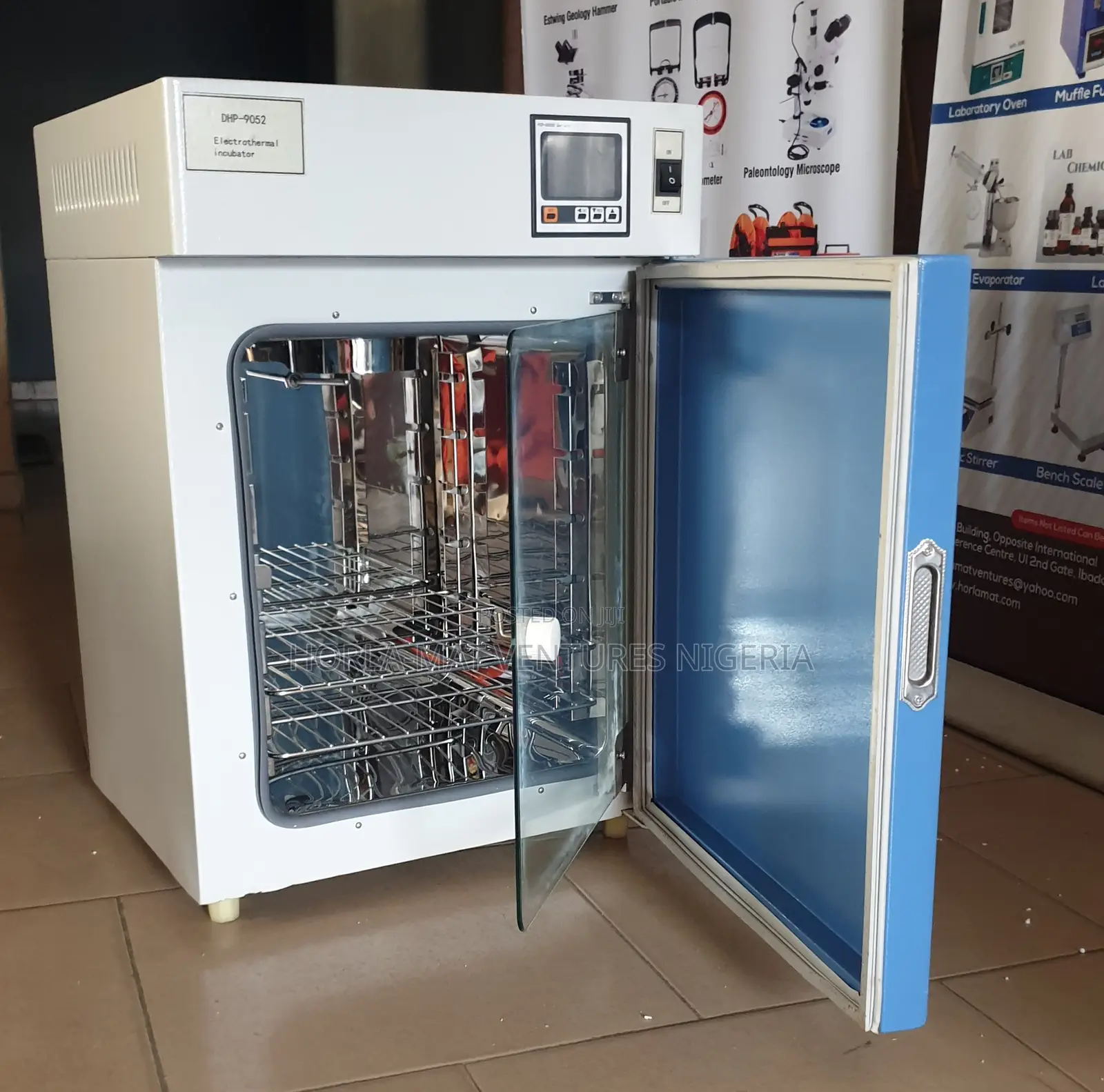 Electhermal Incubator