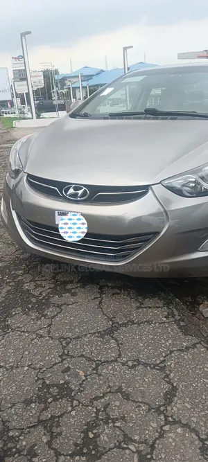 Hyundai Elantra 2012 Maroon