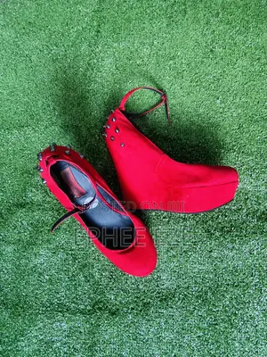 Ladies Shoes