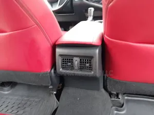 Toyota Camry XSE (2.5L 4cyl 8A) 2019 Silver
