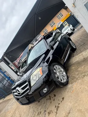 Mercedes-Benz GLK-Class 2010 Black