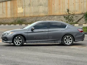 Honda Accord Sport 2018 Gray