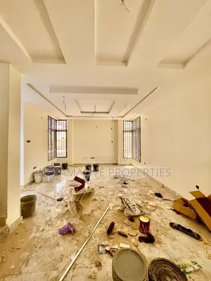 3bdrm Apartment in Gate Estate, Dawaki for rent