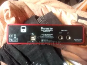 Focusrite Scarlett 2i2 2nd Gen