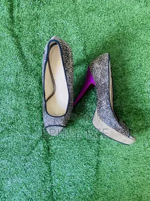 Ladies Shoes