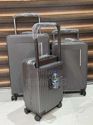 Quality Luggage for Men and Women