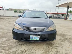 Toyota Camry LE V6 4dr Sedan (3.0L 6cyl 5A) 2006 Black