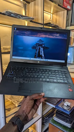 Laptop HP 15 8GB AMD Ryzen 3 SSD 128GB