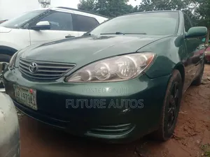 Toyota Camry 2005 Green