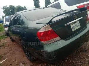 Toyota Camry 2005 Green
