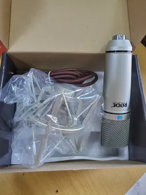 RODE Studio Condenser Dynamic Microphone