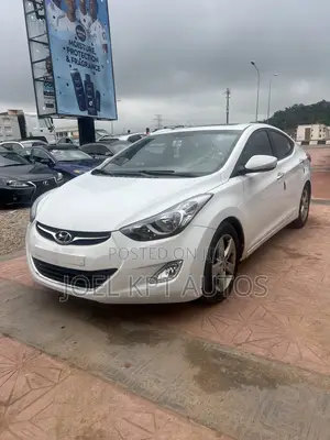 Hyundai Avante 2012 White