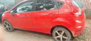 Ford Fiesta 2012 Red