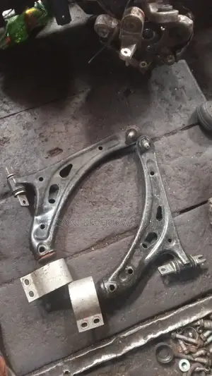 Lower Arm GMC Acadia 2017