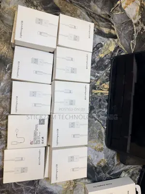 iPhone Cable