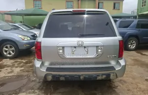 Honda Pilot EX 4x4 (3.5L 6cyl 5A) 2005 Silver