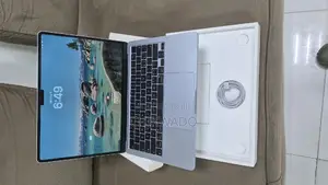 Laptop Apple MacBook Air 2025 M4 16GB Apple M4 SSD 256GB