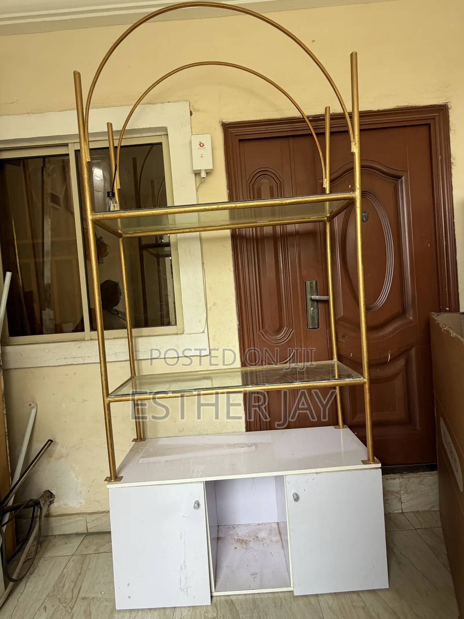 Display for Hair