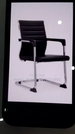 Classic Designed Office Visitor Chair