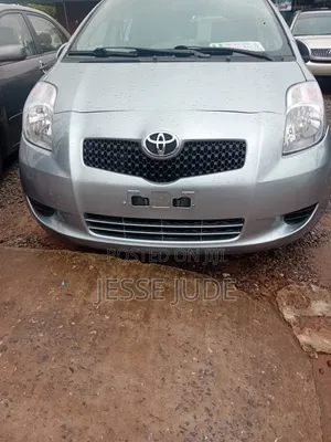 Toyota Yaris 2007 Green