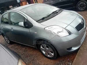 Toyota Yaris 2007 Green