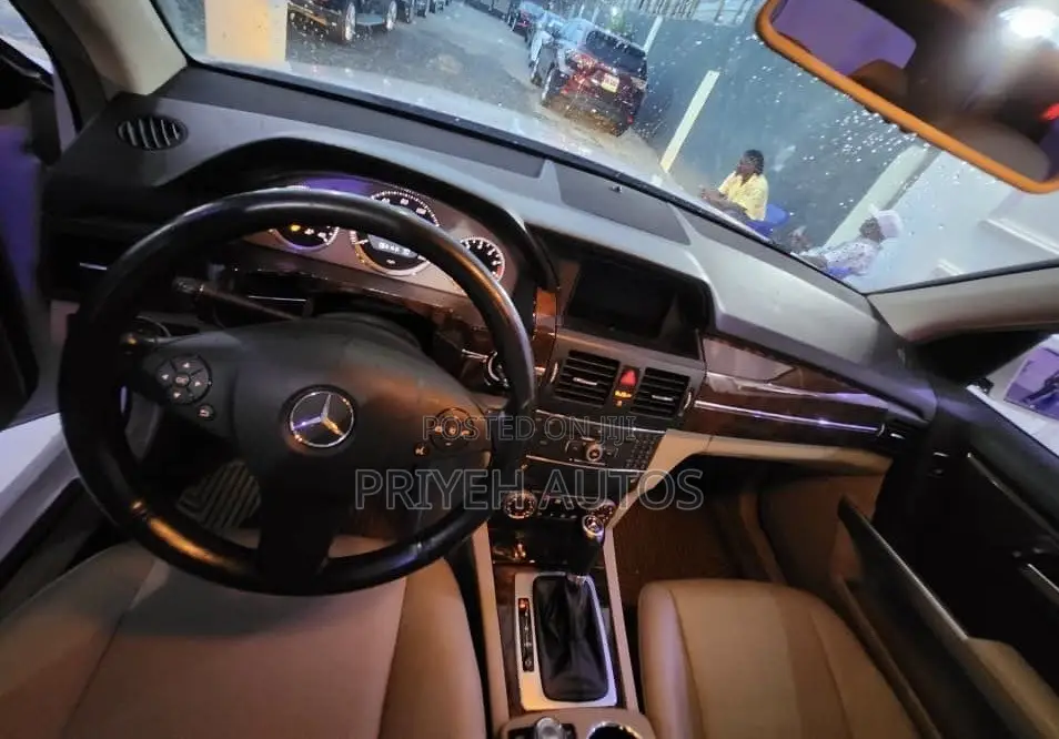 Mercedes-Benz GLK-Class 2012 White