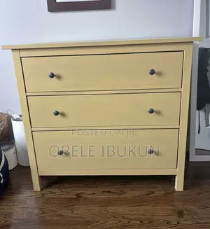 3 Drawers Dresser