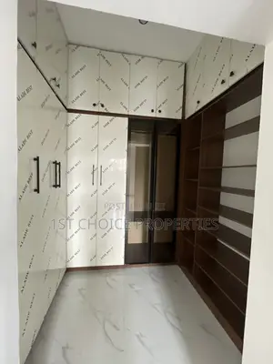4bdrm Duplex in GRA Phase 1 for sale