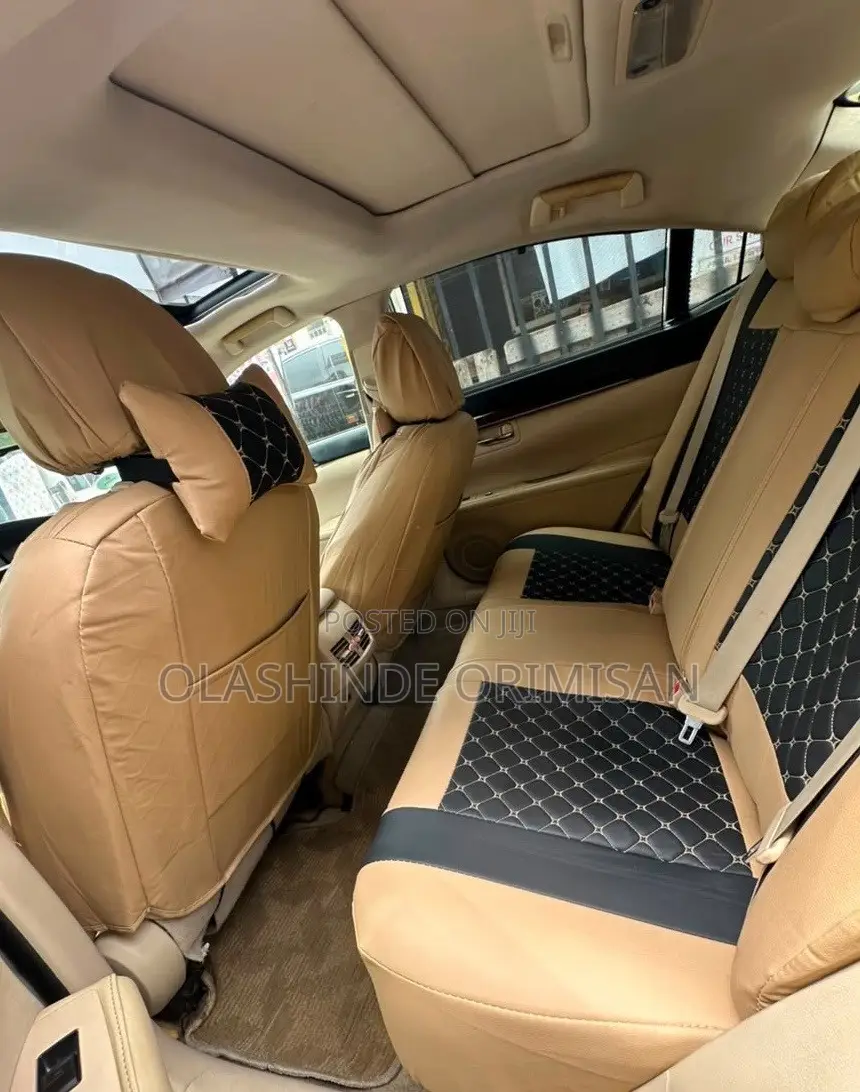 Lexus ES 2013 Green