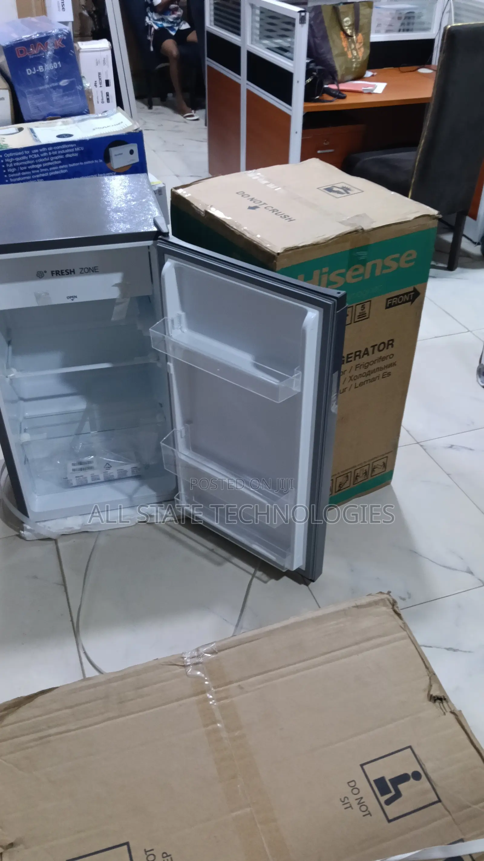 90L Refrigerator Single Door Design – Hisense