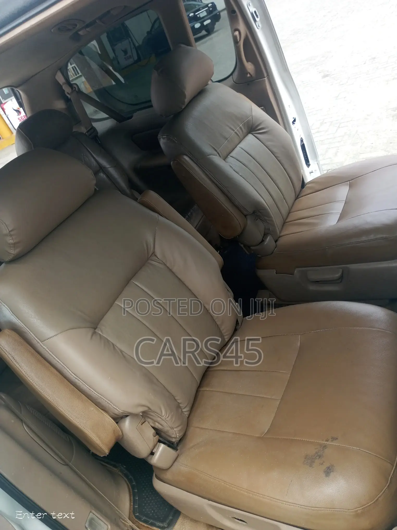 Toyota Sienna 2000 White