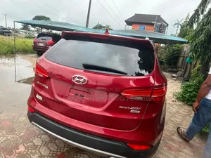 Hyundai Santa Fe 2014 Red