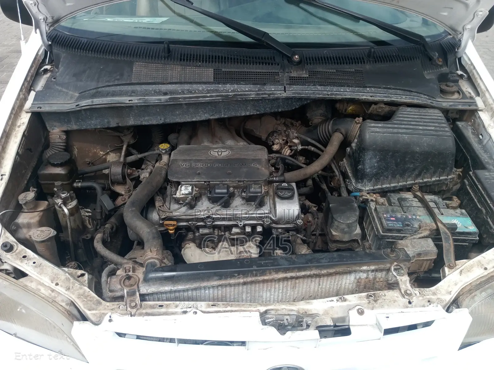 Toyota Sienna 2000 White