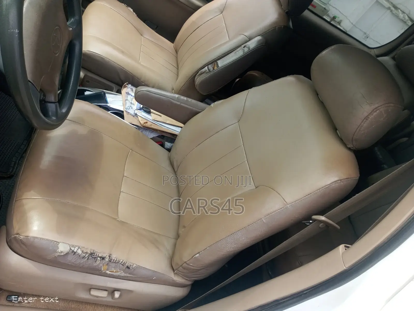Toyota Sienna 2000 White