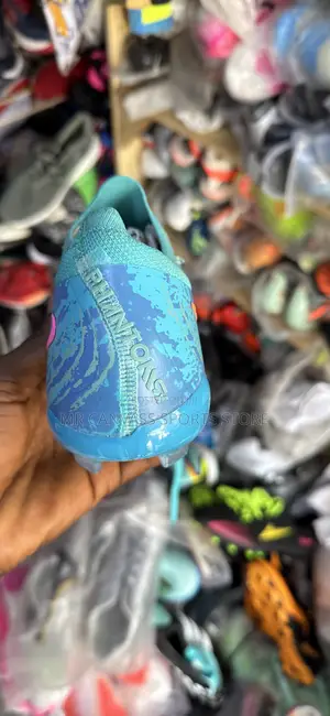 Nike Phantom Cyclone 360