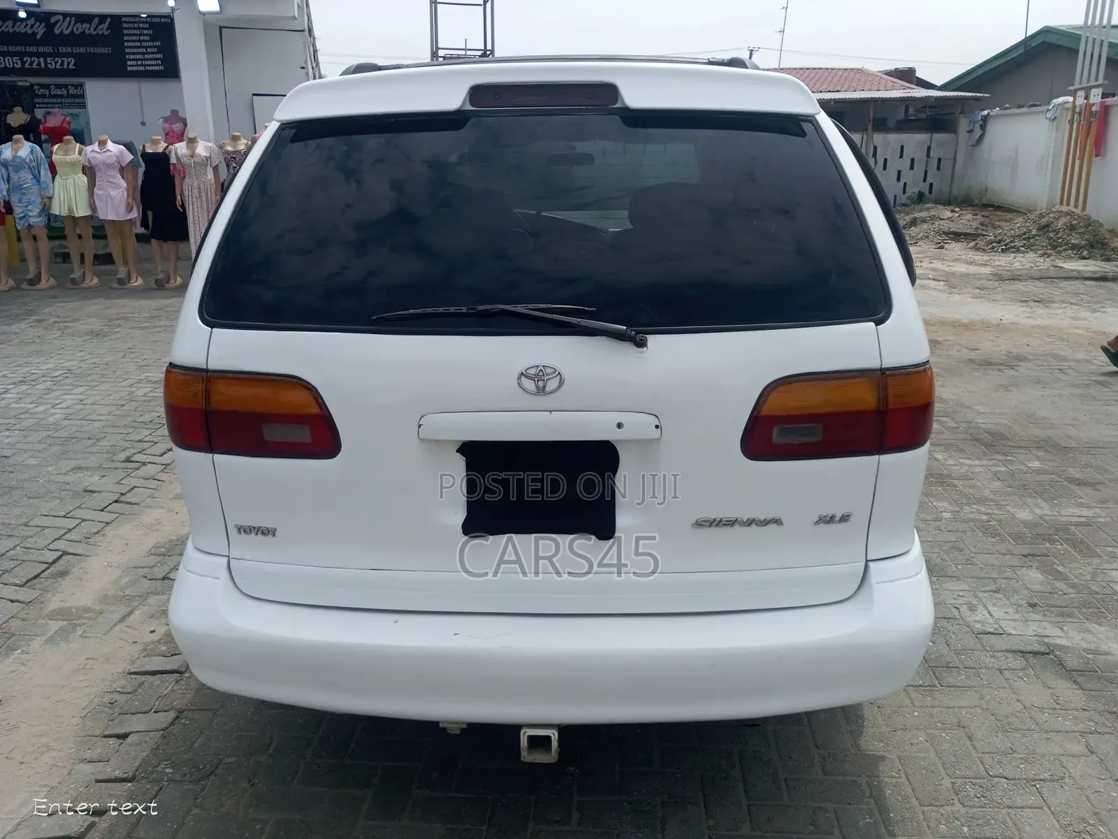 Toyota Sienna 2000 White