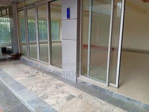75sqm Shop/Office