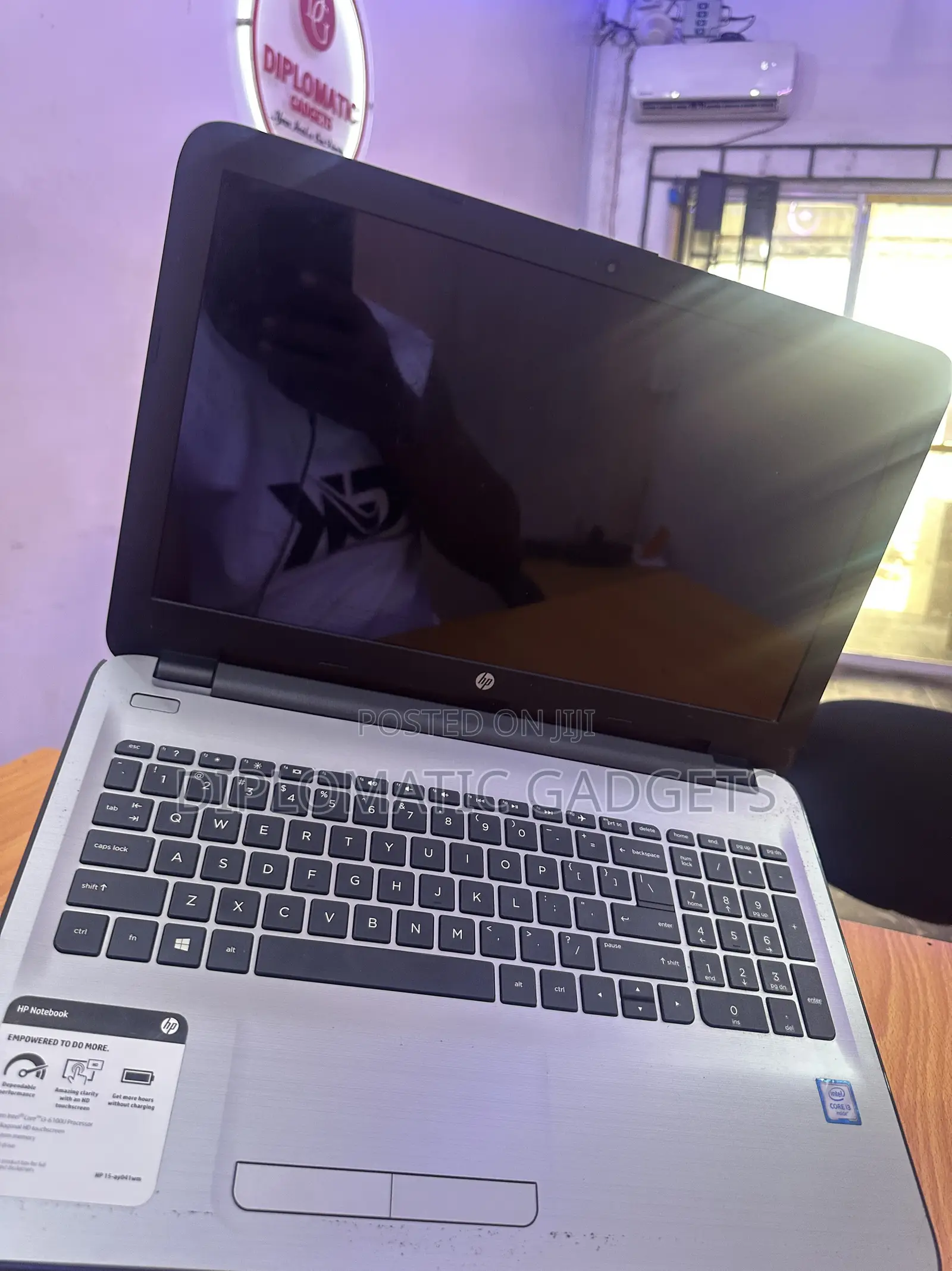 Laptop HP 15 8GB Intel Core i3 HDD 1T