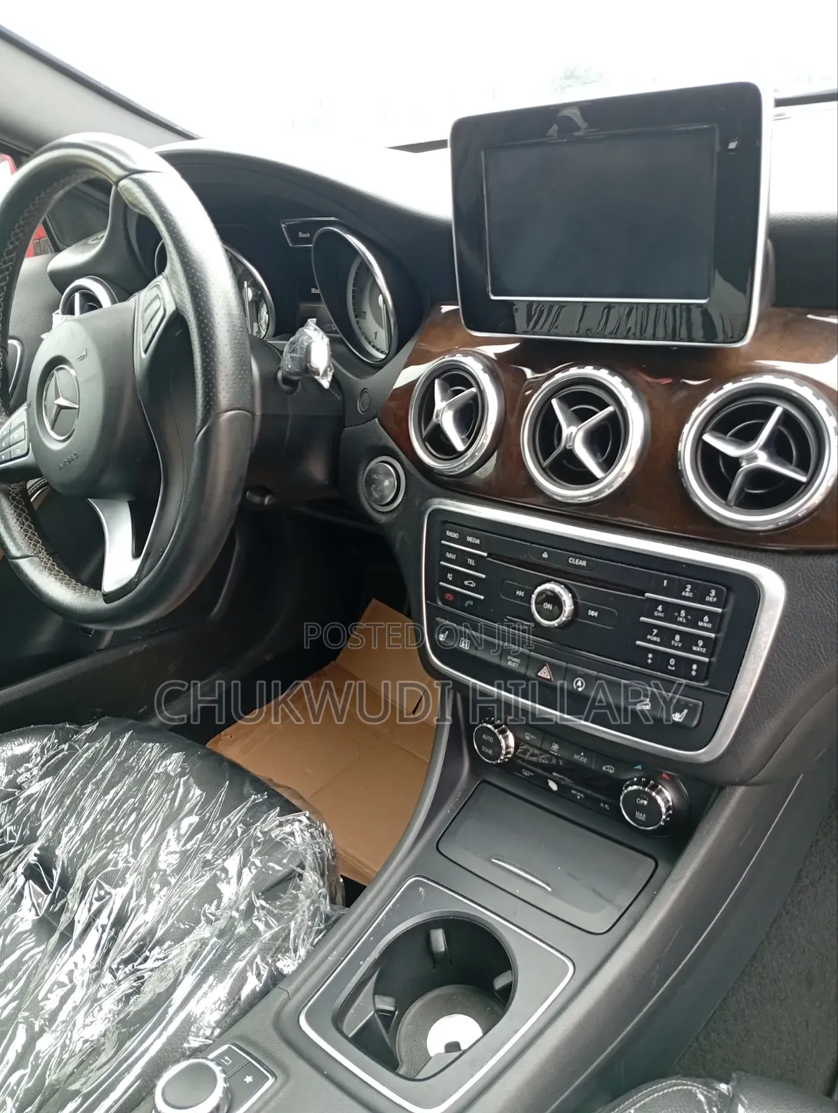 Mercedes-Benz GLA-Class 2017 Red
