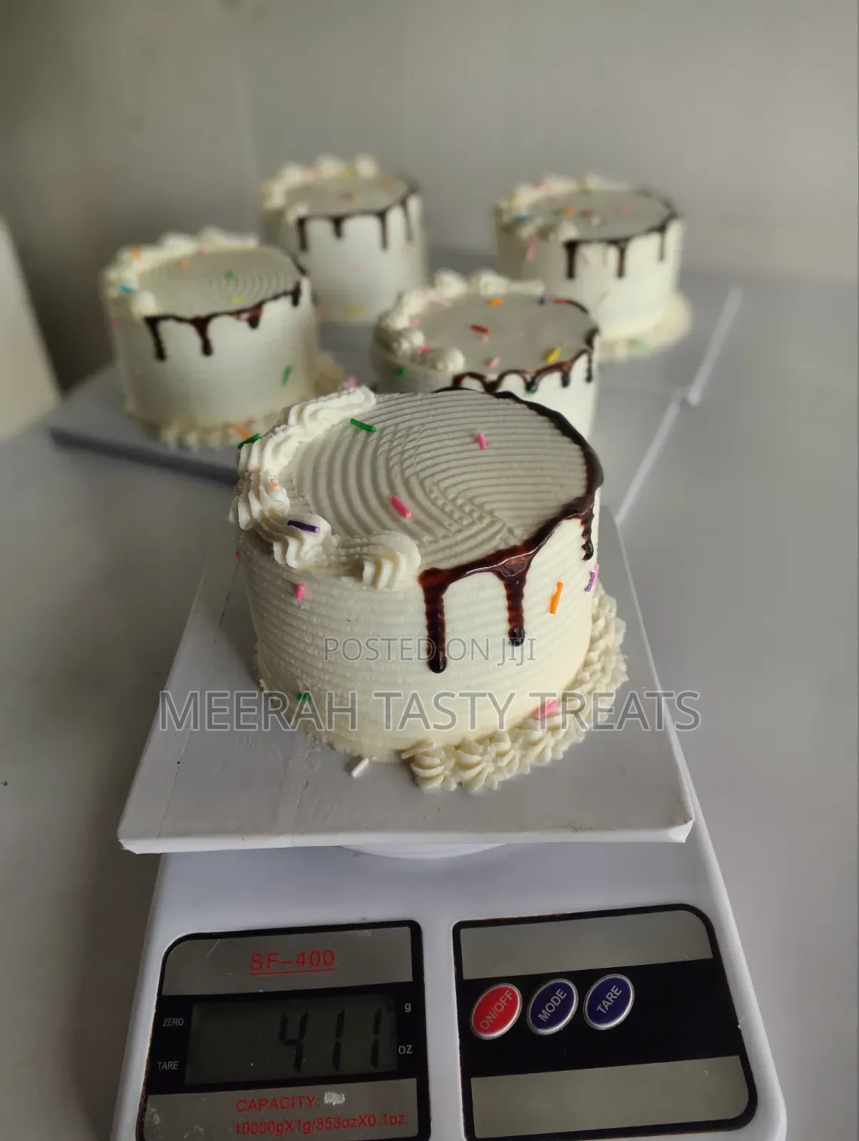 2500 Cake (4" Bento Cake)